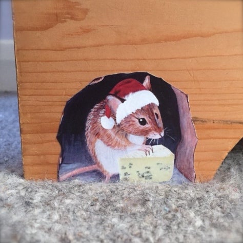 christmas-mouse-wall-decal 