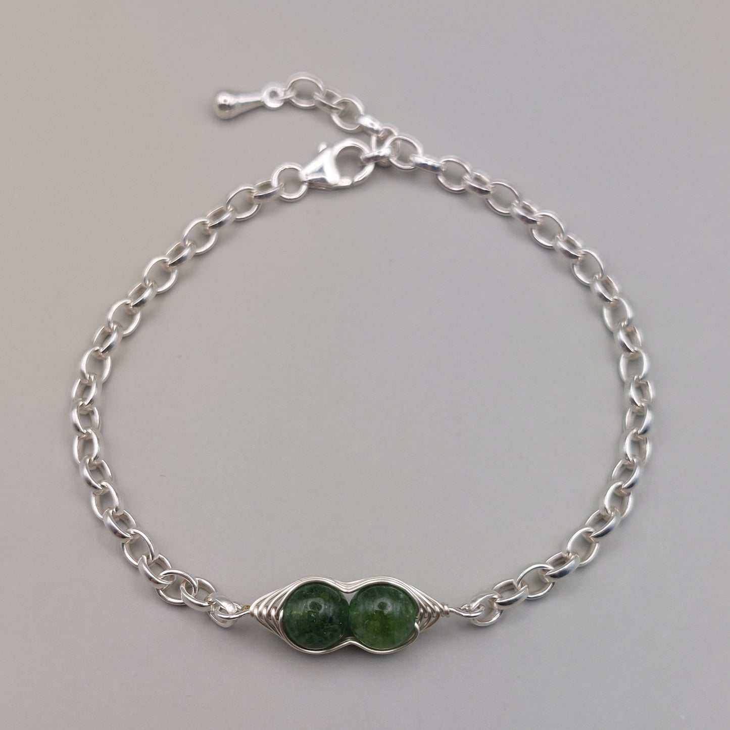green jade pea pod bracelet