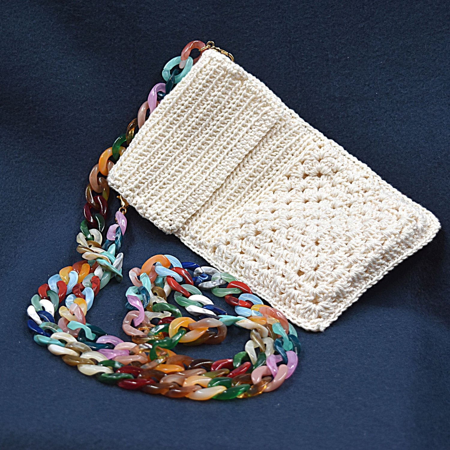 crochet-phone-pouch