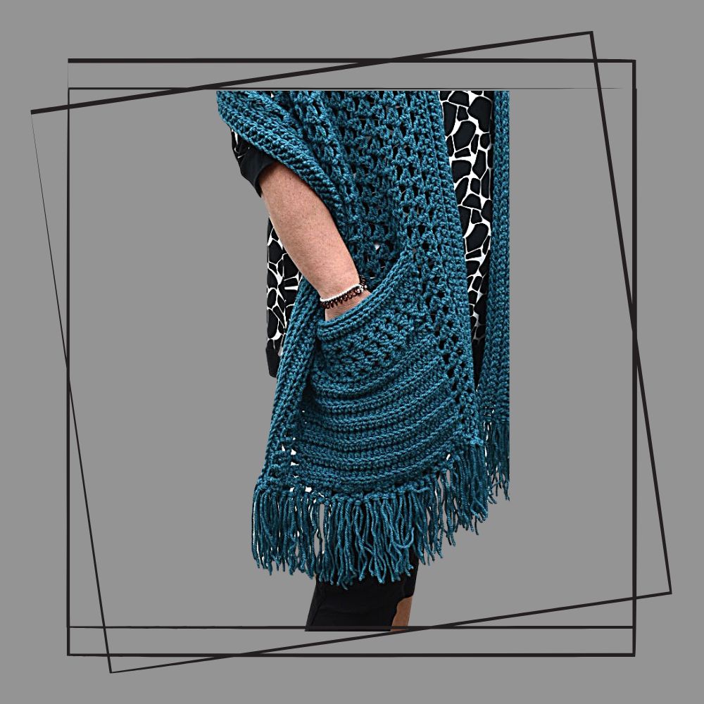 knitted-shawl-with-pockets