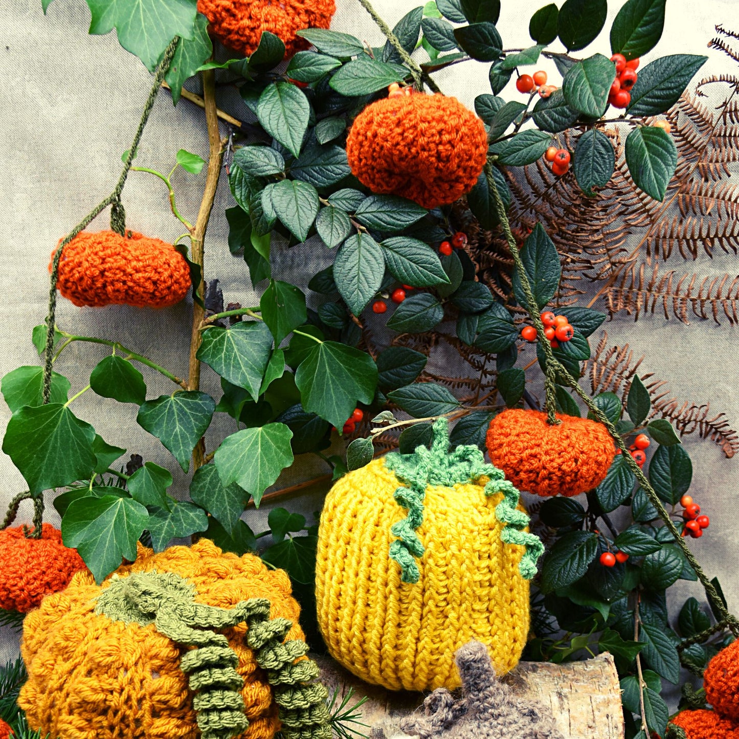 stacking-pumpkins