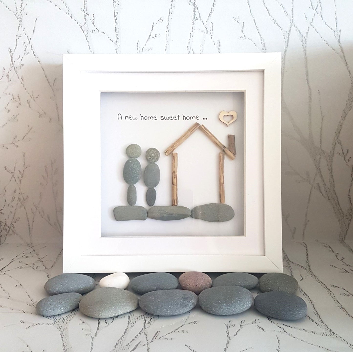home-pebble-art