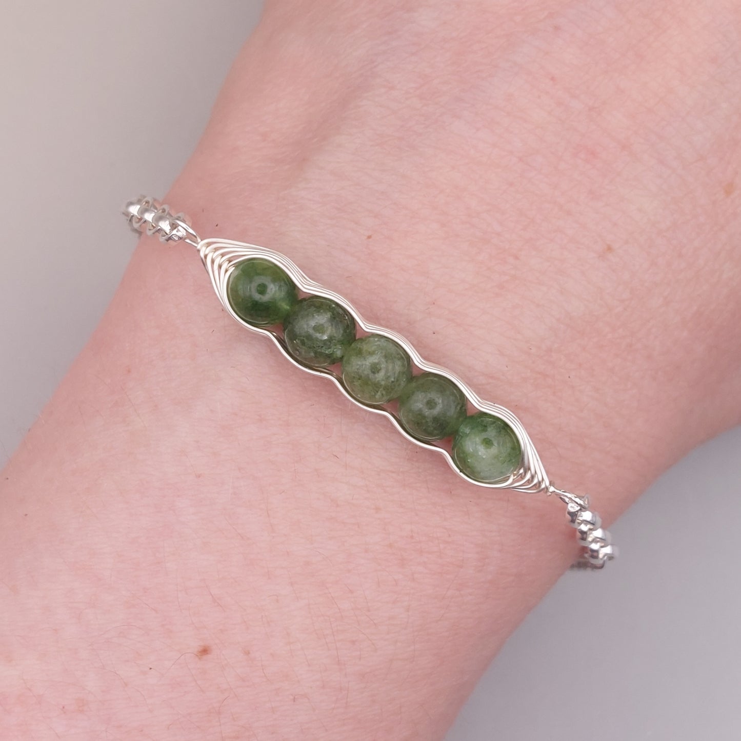green jade pea pod bracelet