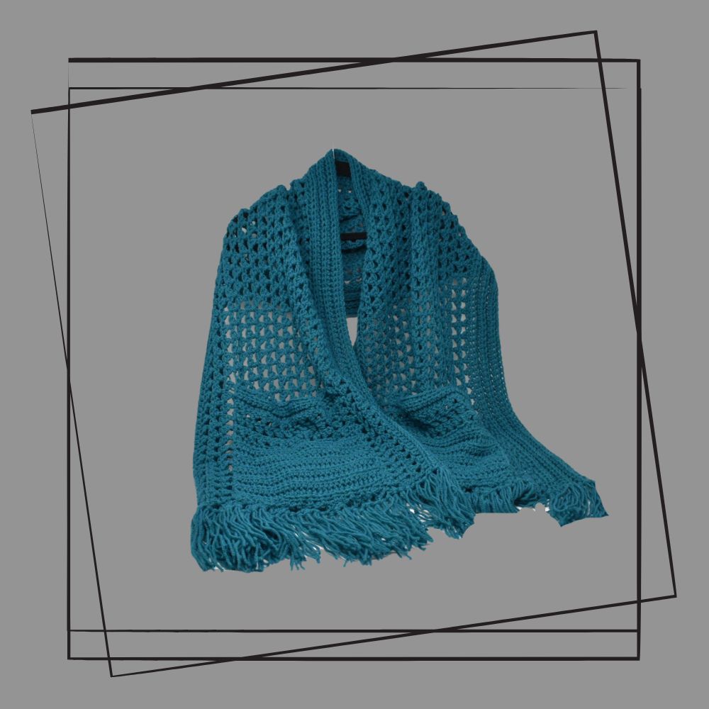 crochet-shawl-with-pockets