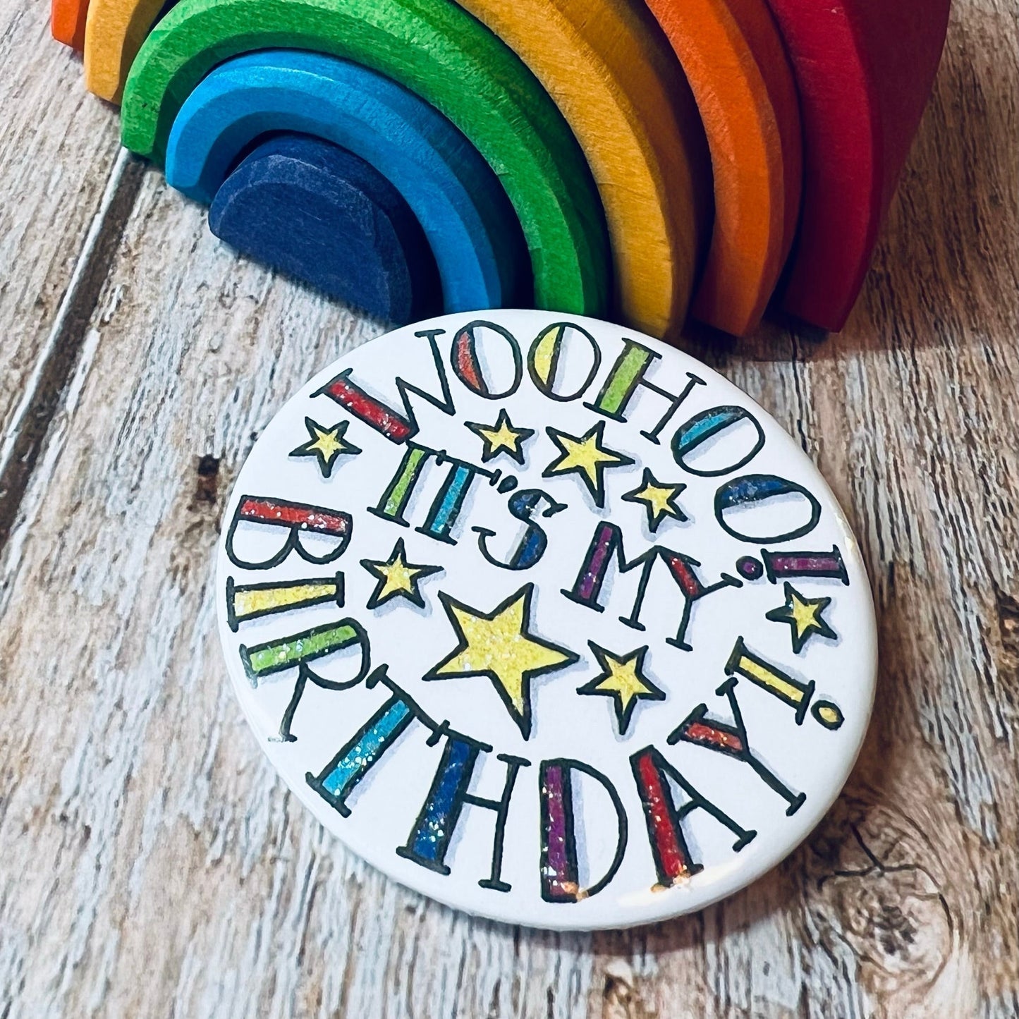 happy-birthday-badge