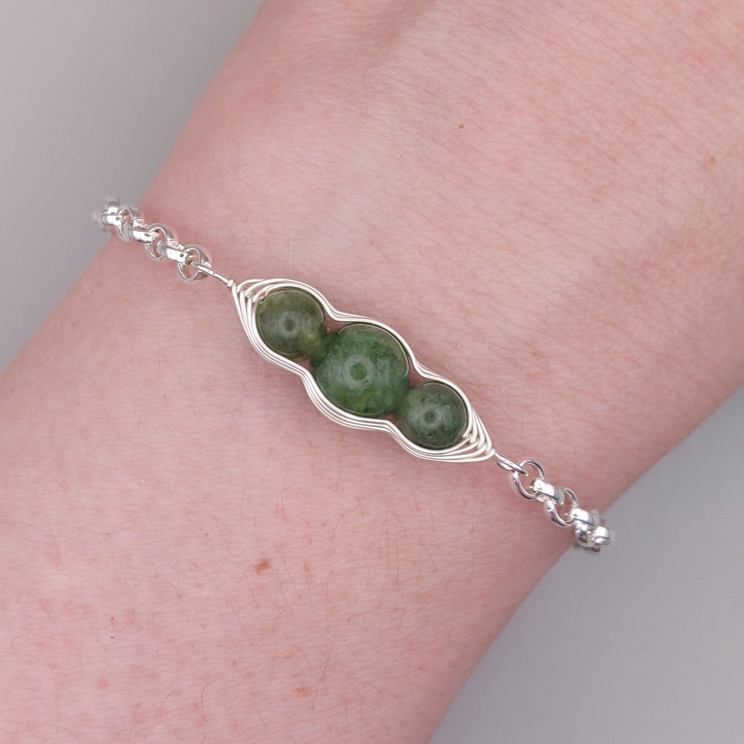 green jade pea pod bracelet