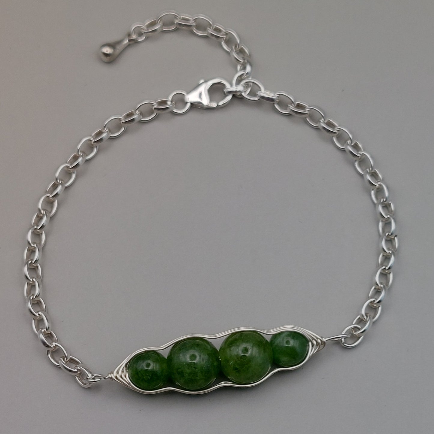 green jade pea pod bracelet