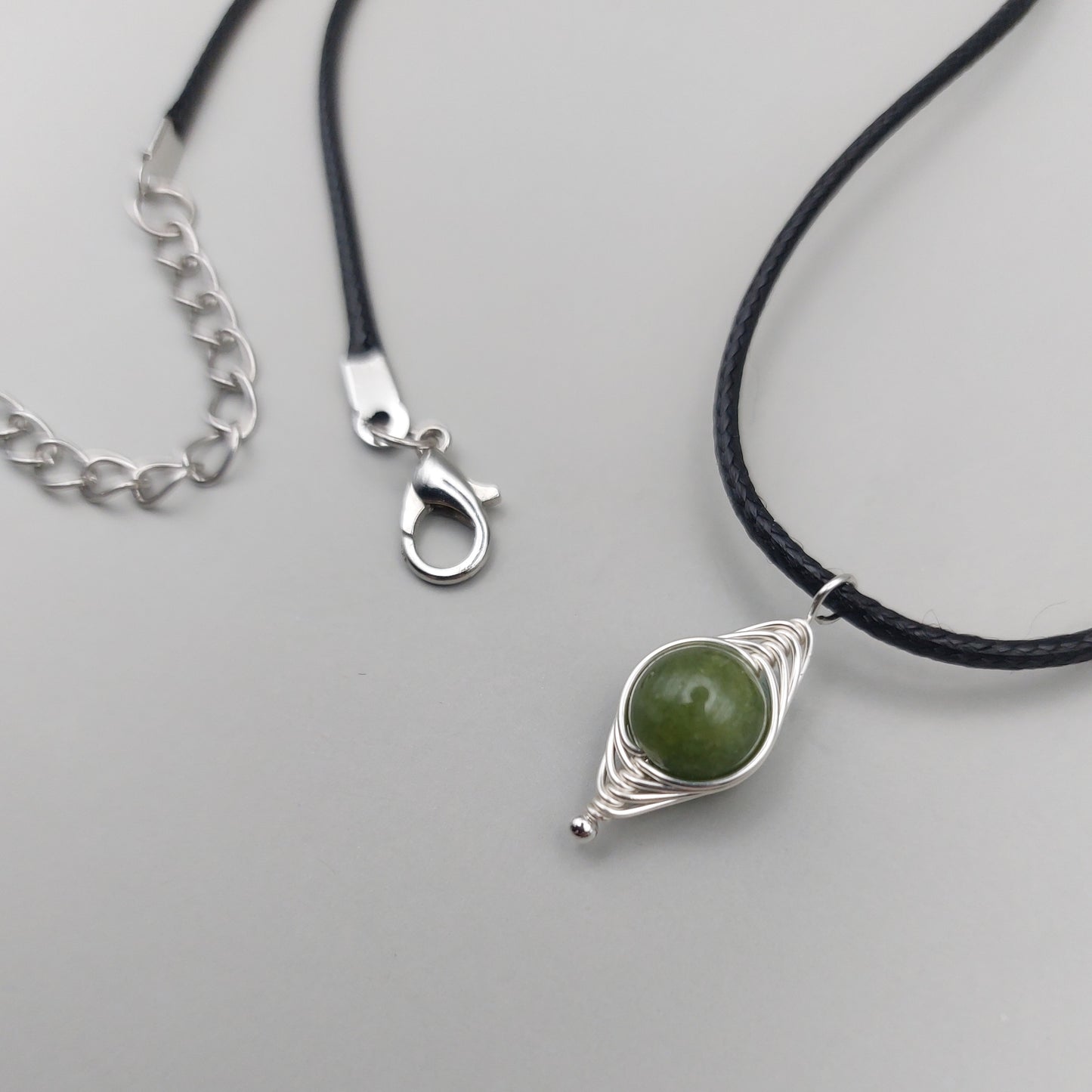 positive pea necklace
