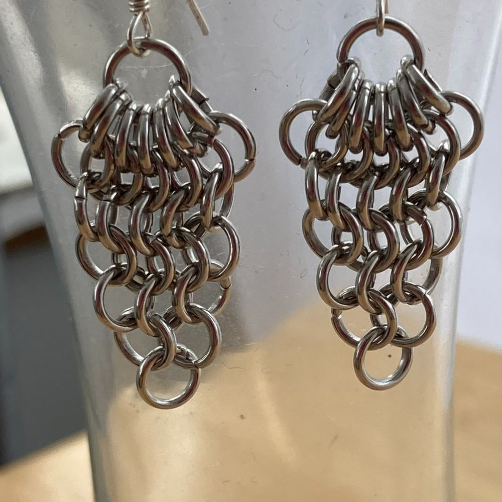 chainmail-earrings