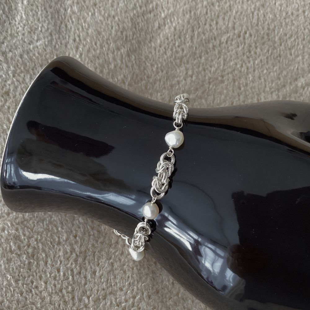 bridal-freshwater-pearl-bracelet