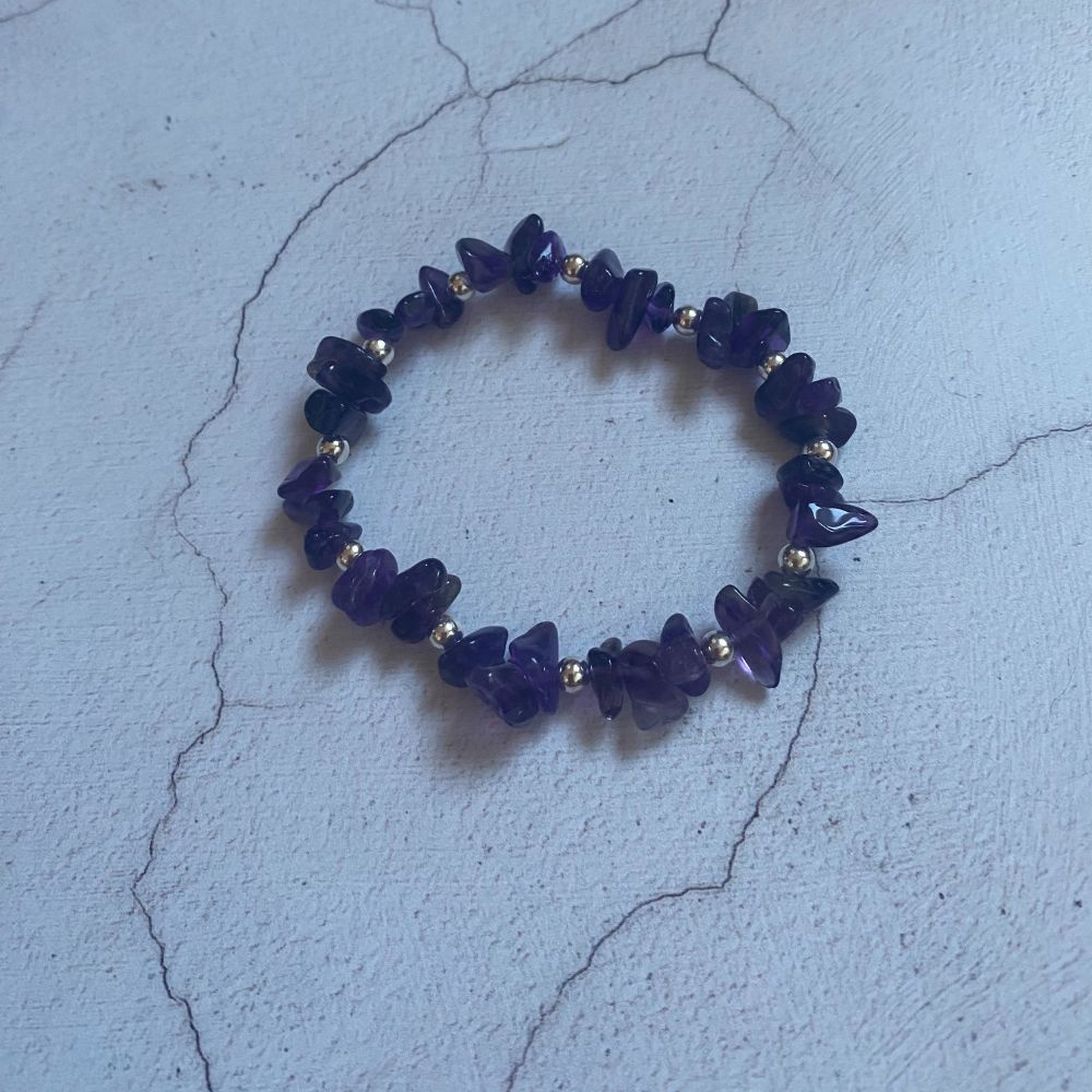 purple-gemstone-bracelet