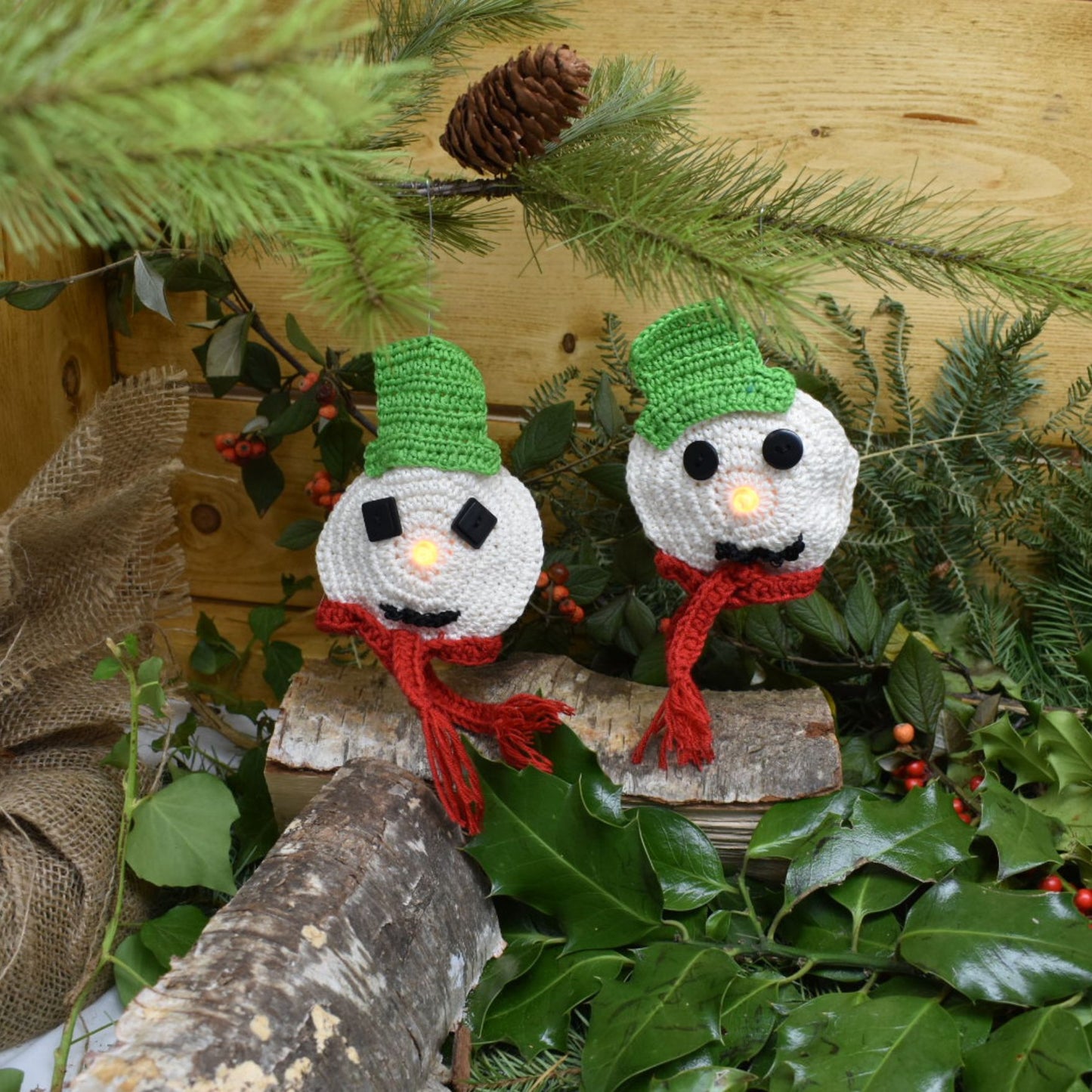 crochet-snowmen