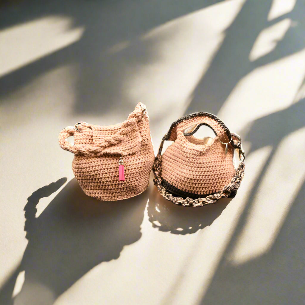 mini crochet bag