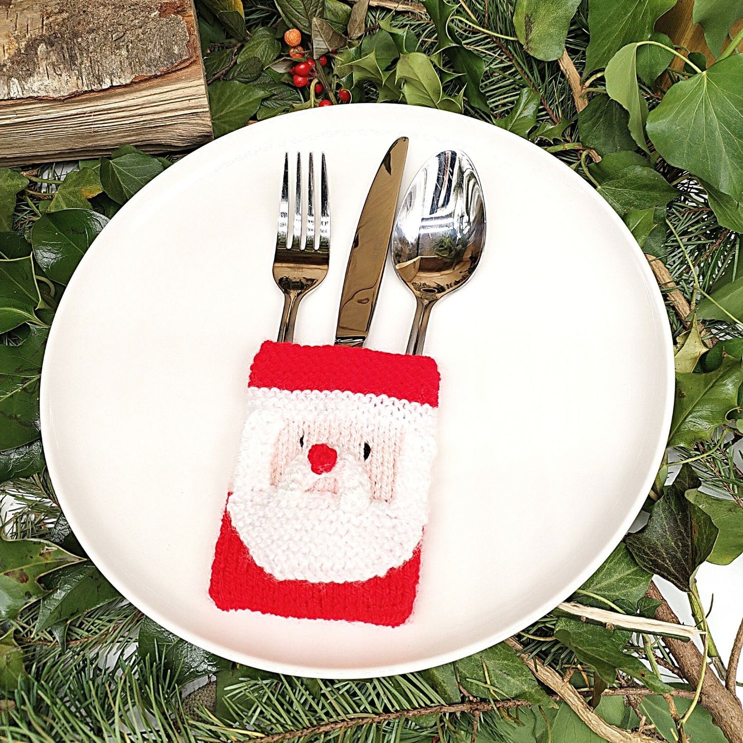 christmas-dinner-table-setting