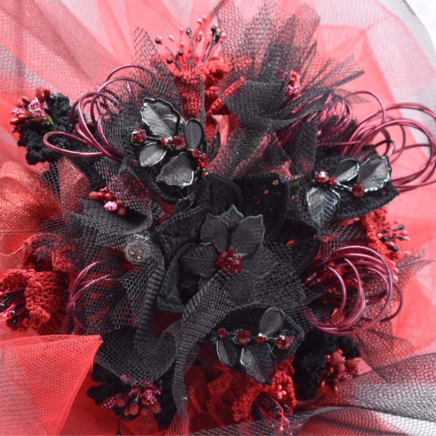 halloween-wedding-bouquet