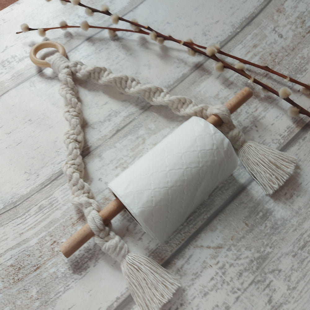 macrame-toilet-roll-holder