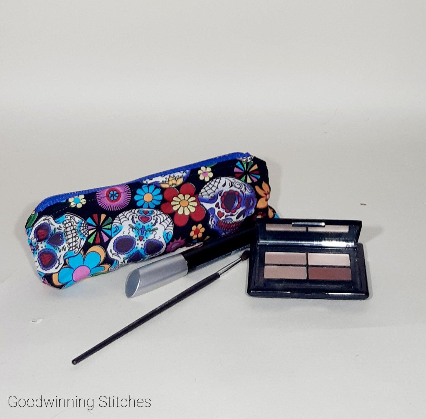 funky-make-up-bags