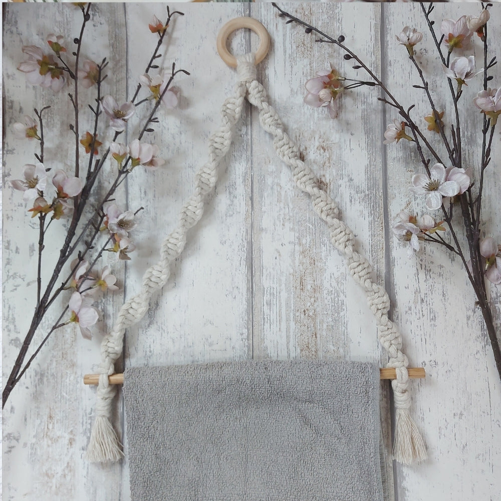 macrame-towel-holder