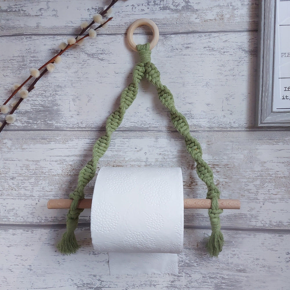 macrame-toilet-roll-holder