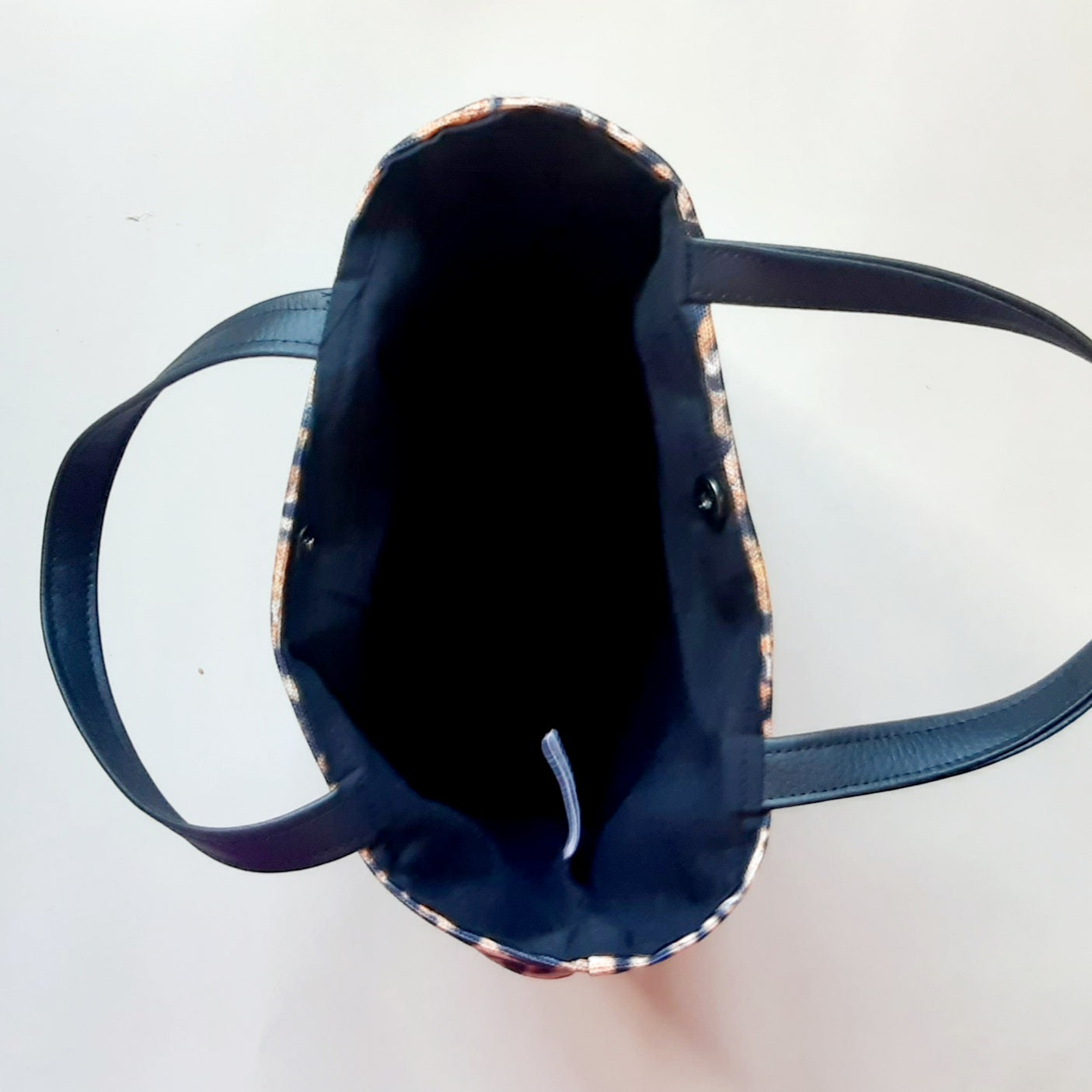 small-faux-leather-handbag