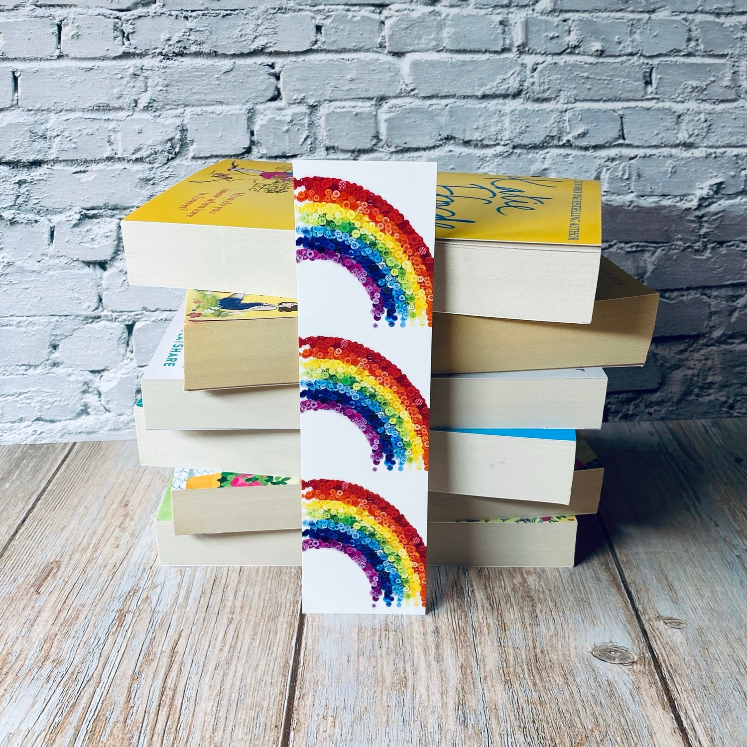rainbow-bookmark