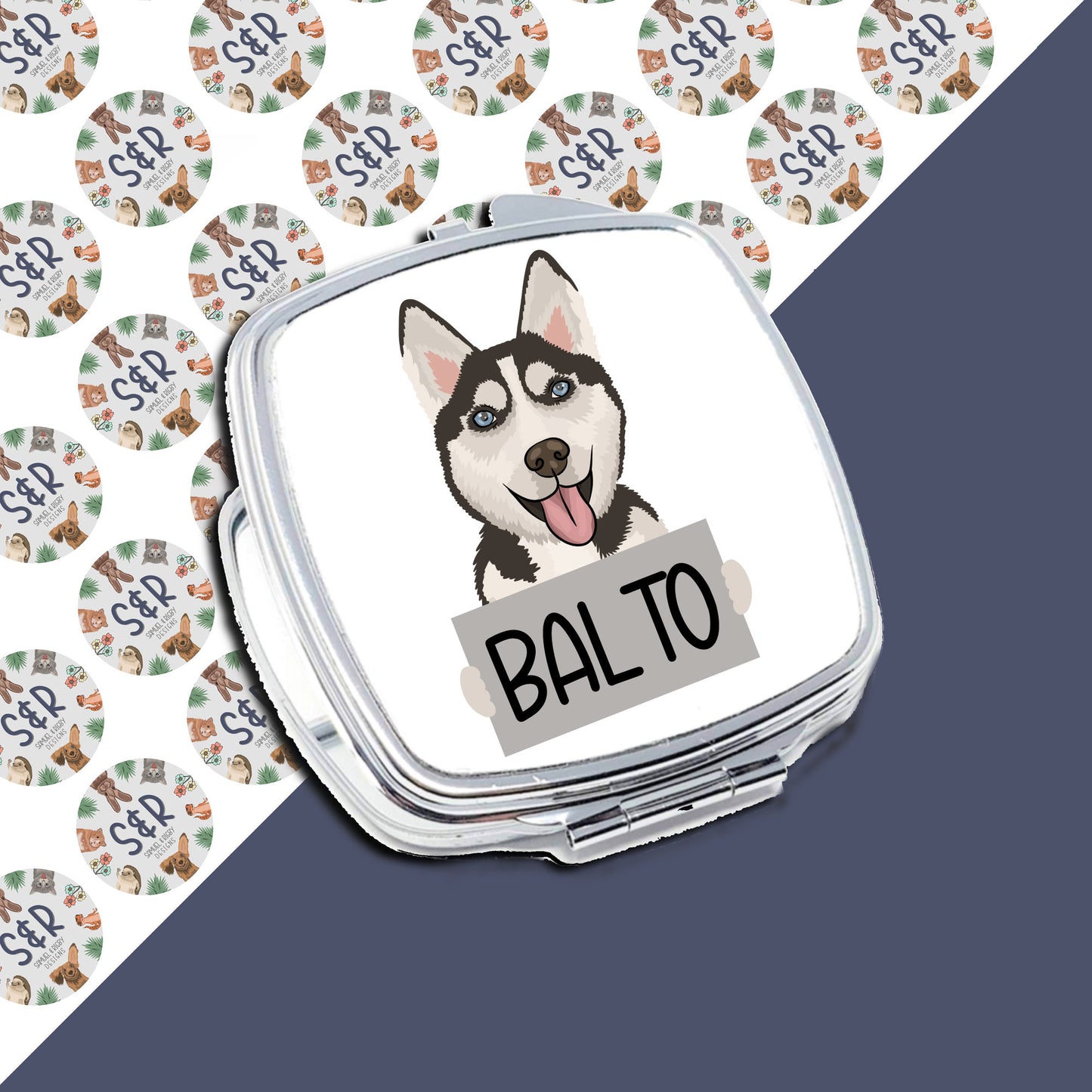 Compact mirror with a sublimated design of a Husky dog breed, with the name 'BALTO' written on the front.