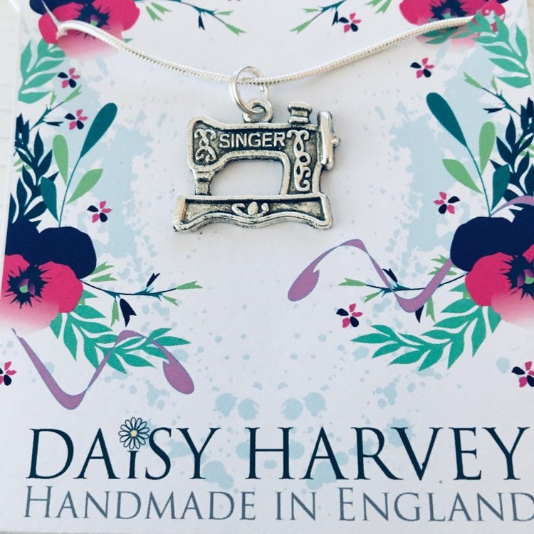 Sewing Necklace, Sewing Gift For Her, Sewing Machine Charm Necklace, Sewing Gift Ideas, Dressmaker Bracelet, Handmade Crafter Gift, Crafts.