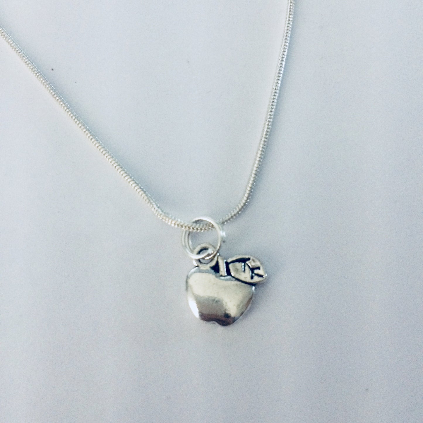 Weight Loss Jewelry, Apple Necklace, Diet Buddies, Slimming Jewellery, Weight Loss Motivation Necklace, Gym Buddies, Gym Friends, Meal Prep
