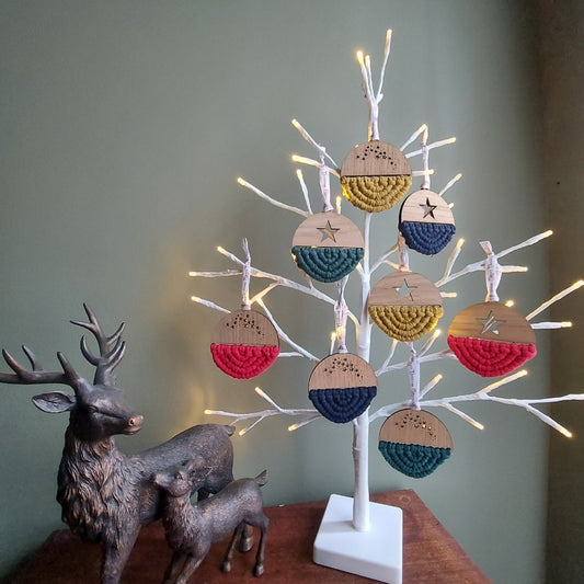 macrame-baubles