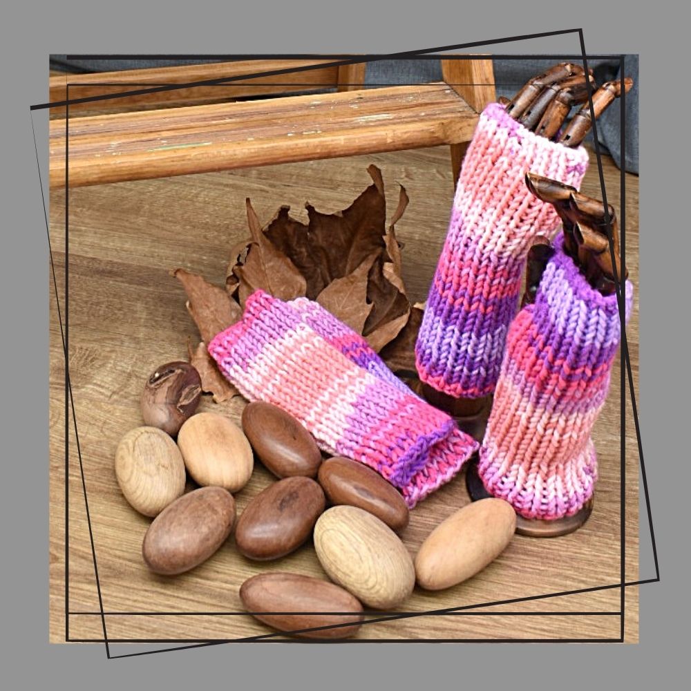 long-fingerless-gloves