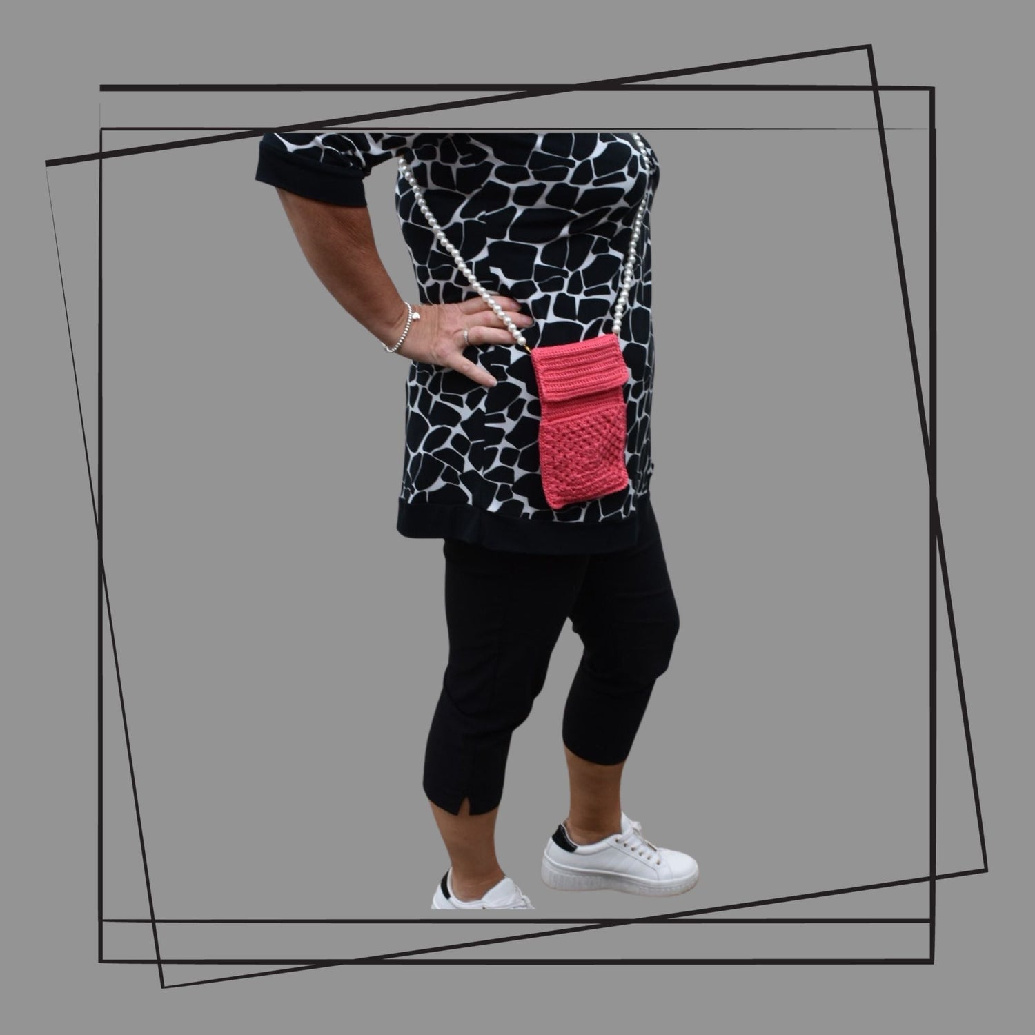 brown-phone-bag