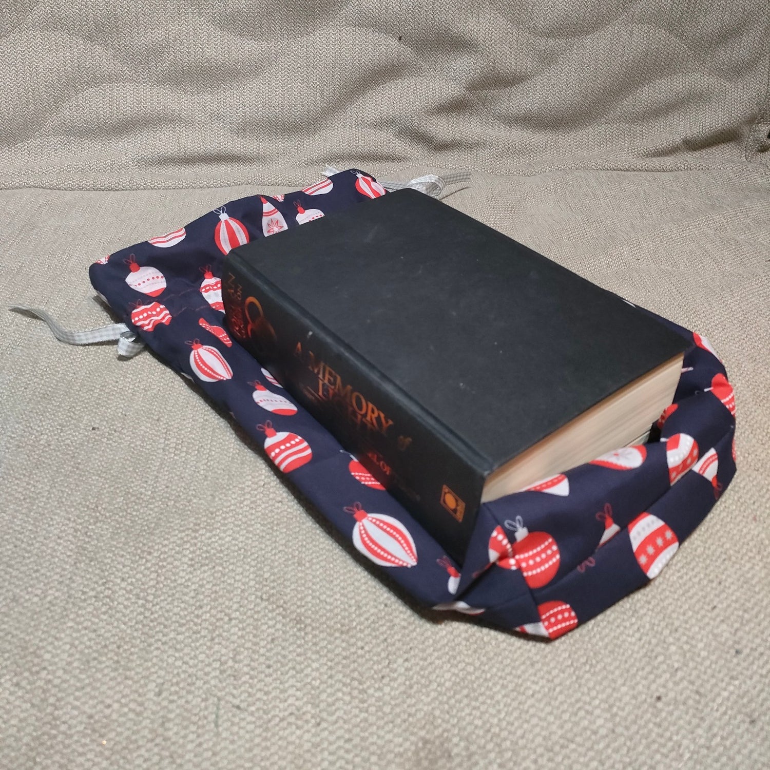 christmas-fabric-gift-bags