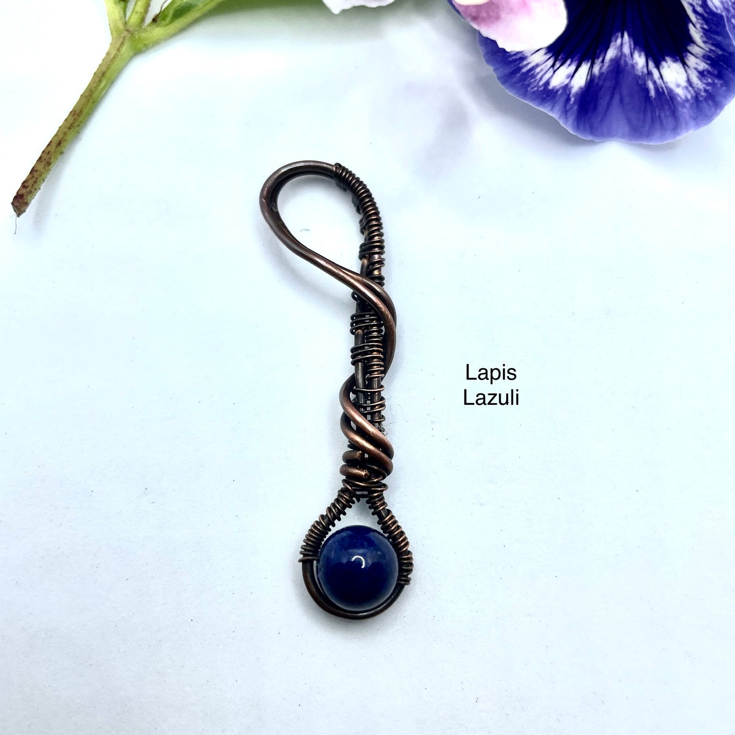 copper-wire-pendant