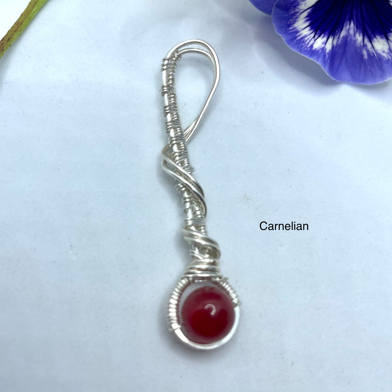 copper-wire-pendant