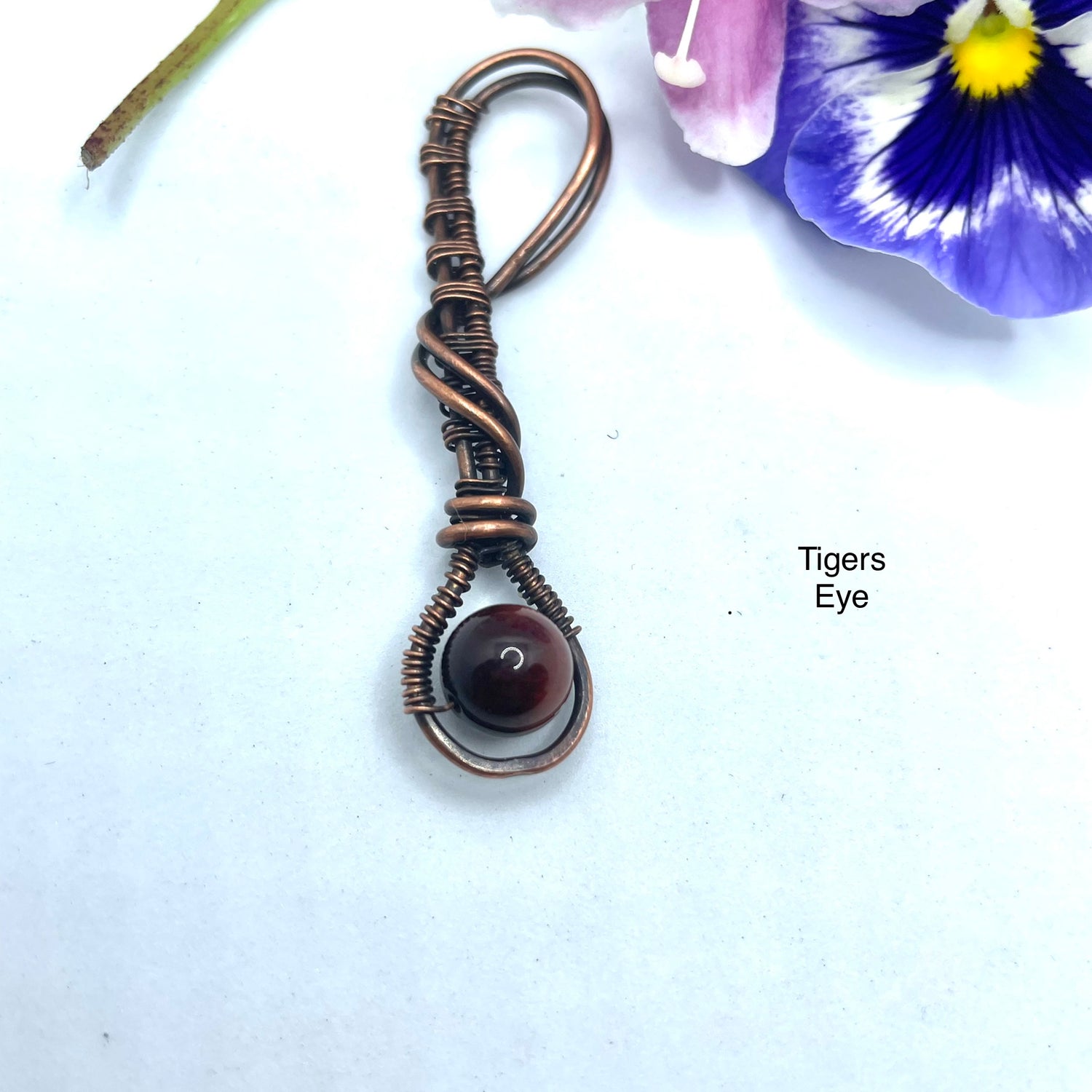 copper-wire-pendant