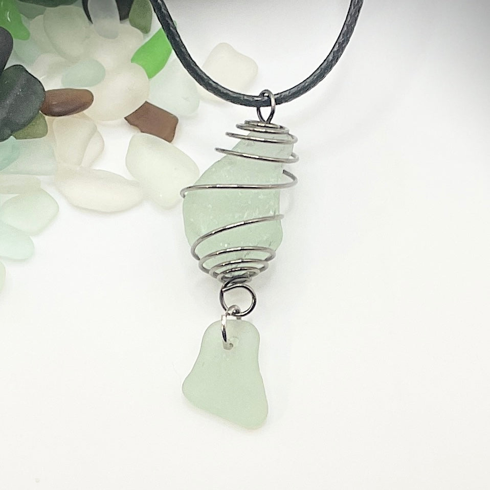 wire wrapped sea glass necklace