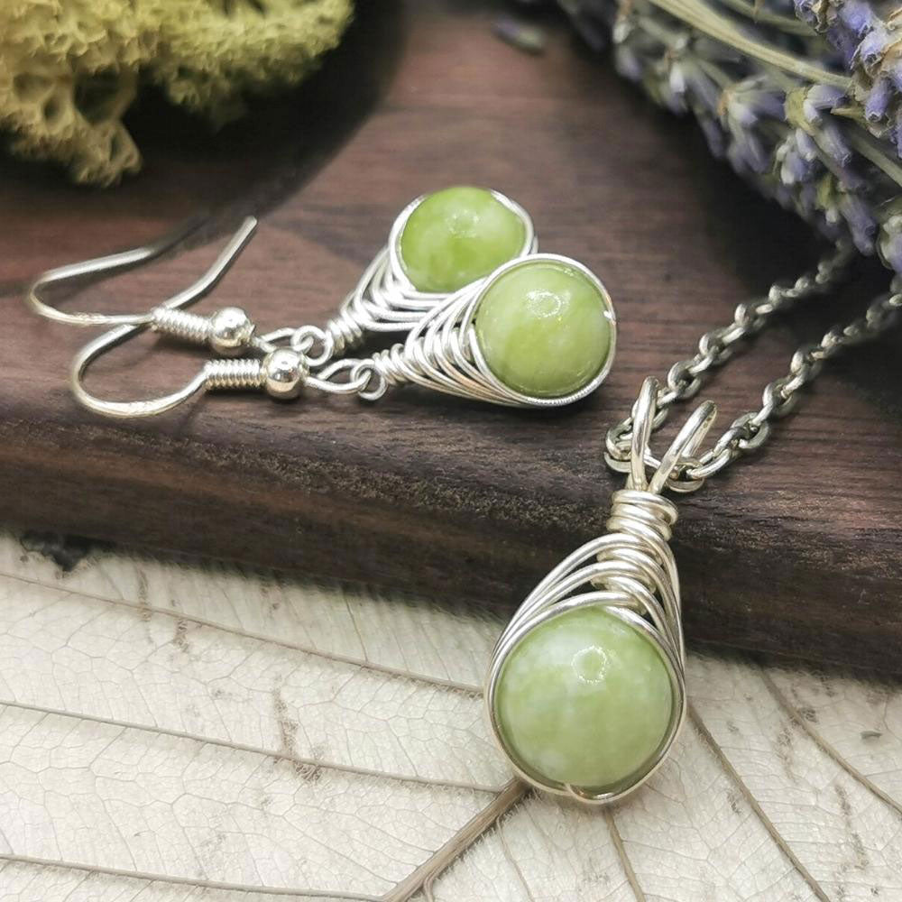 august birthstone jewellery set