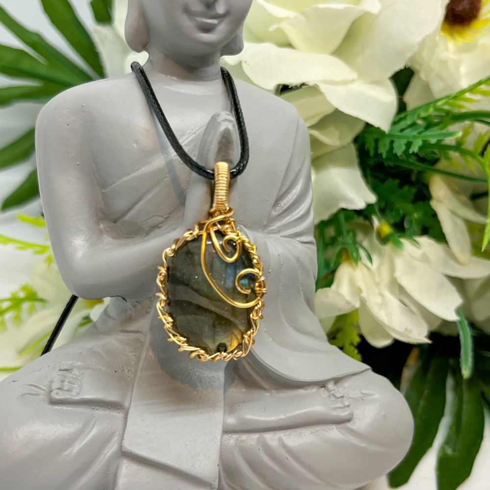labradorite-pendant