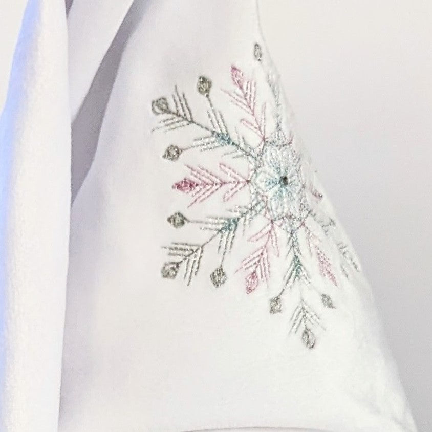 pastel-christmas-decorations