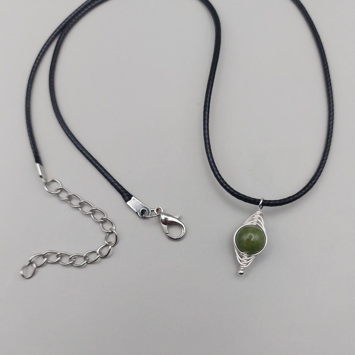 positive pea necklace