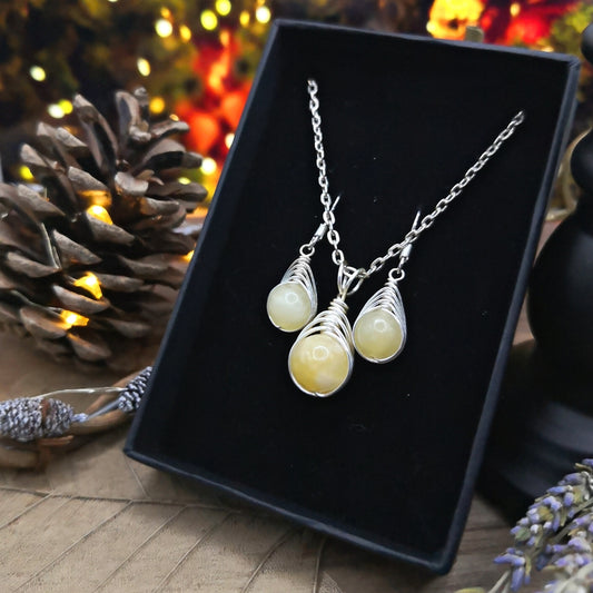 november-birthstone-christmas-gift