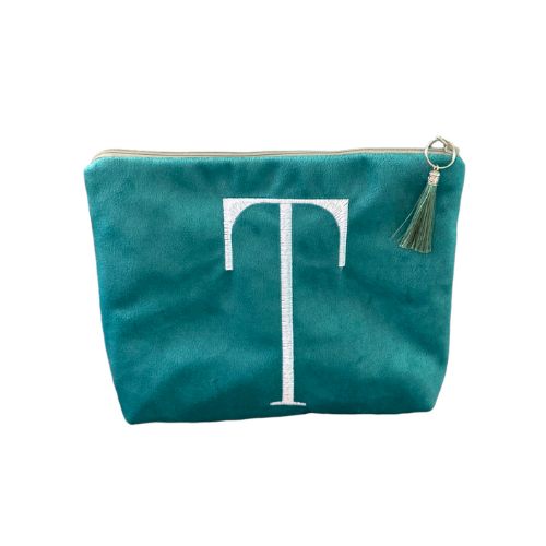 initial-clutch-bag