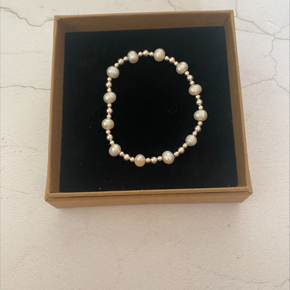 freshwater-pearl-bracelet