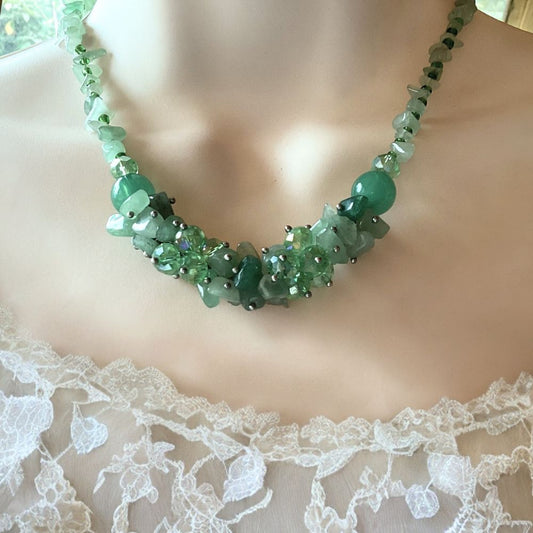 gemstone-necklace-designs