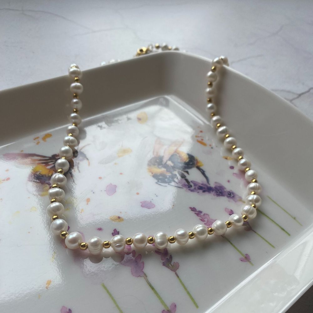 handmade-pearl-necklace