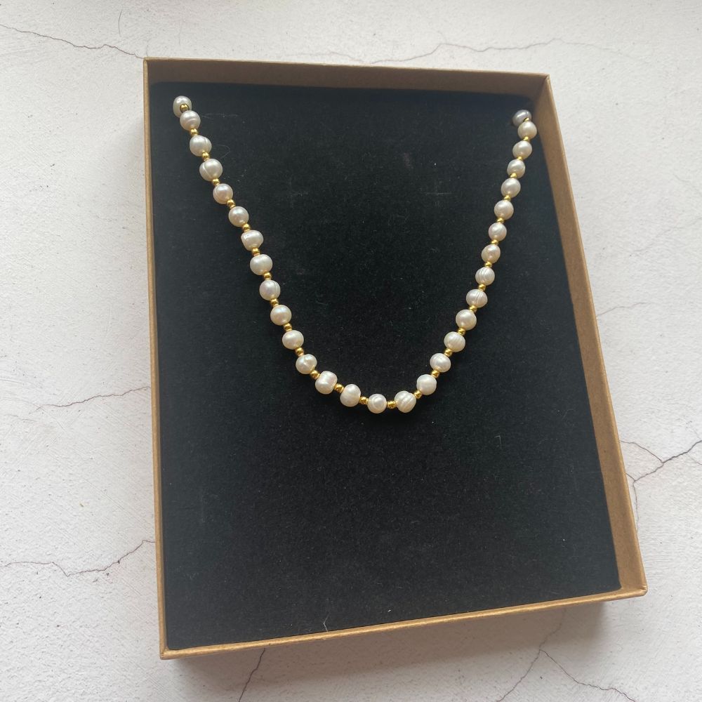 handmade-pearl-necklace