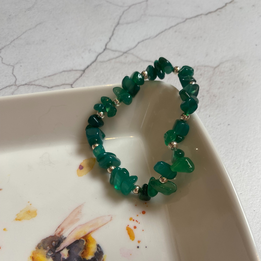 green-gemstone-bracelet