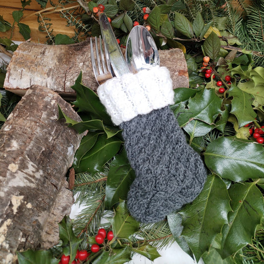 stocking-cutlery-holders