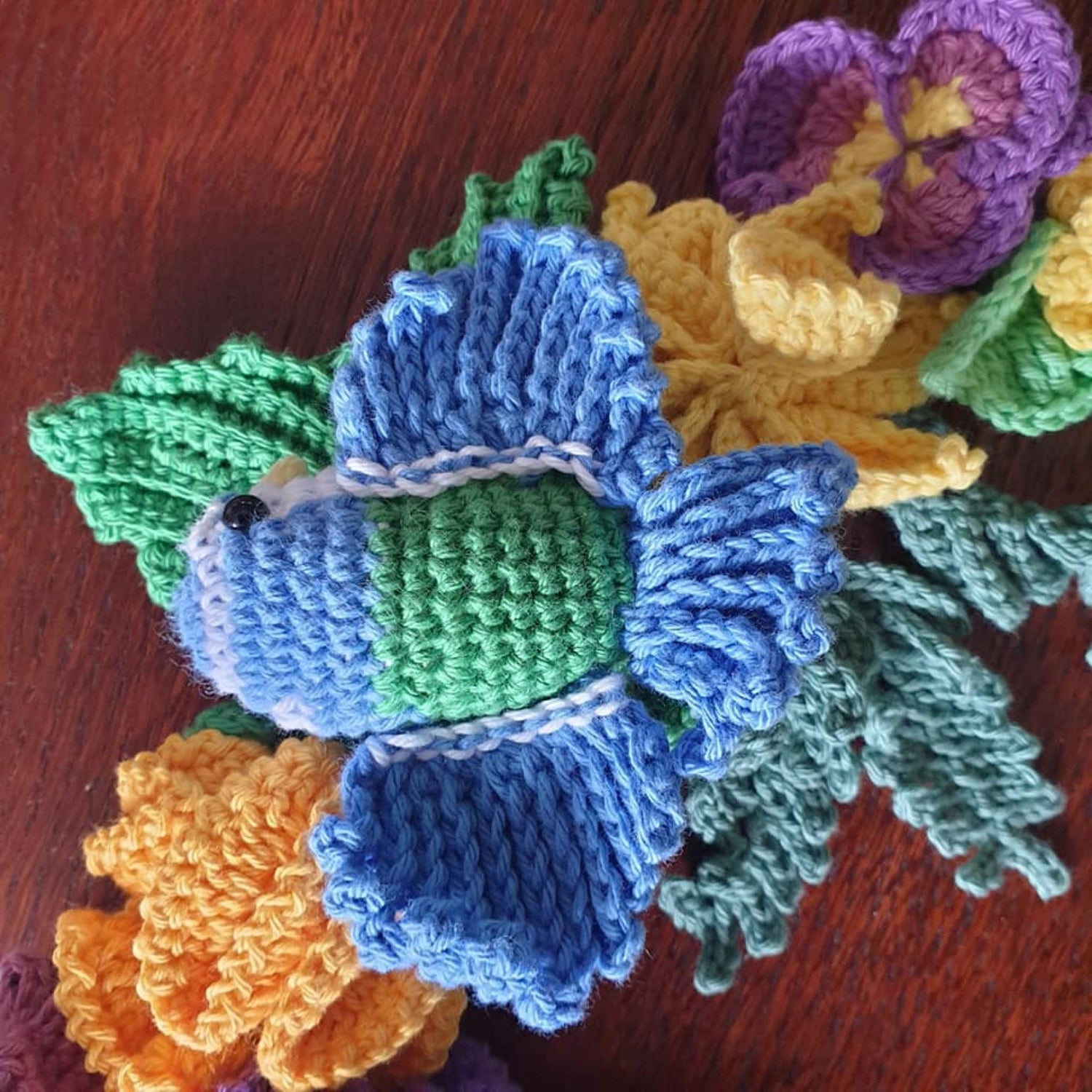 spring-wreath-for-front-door 