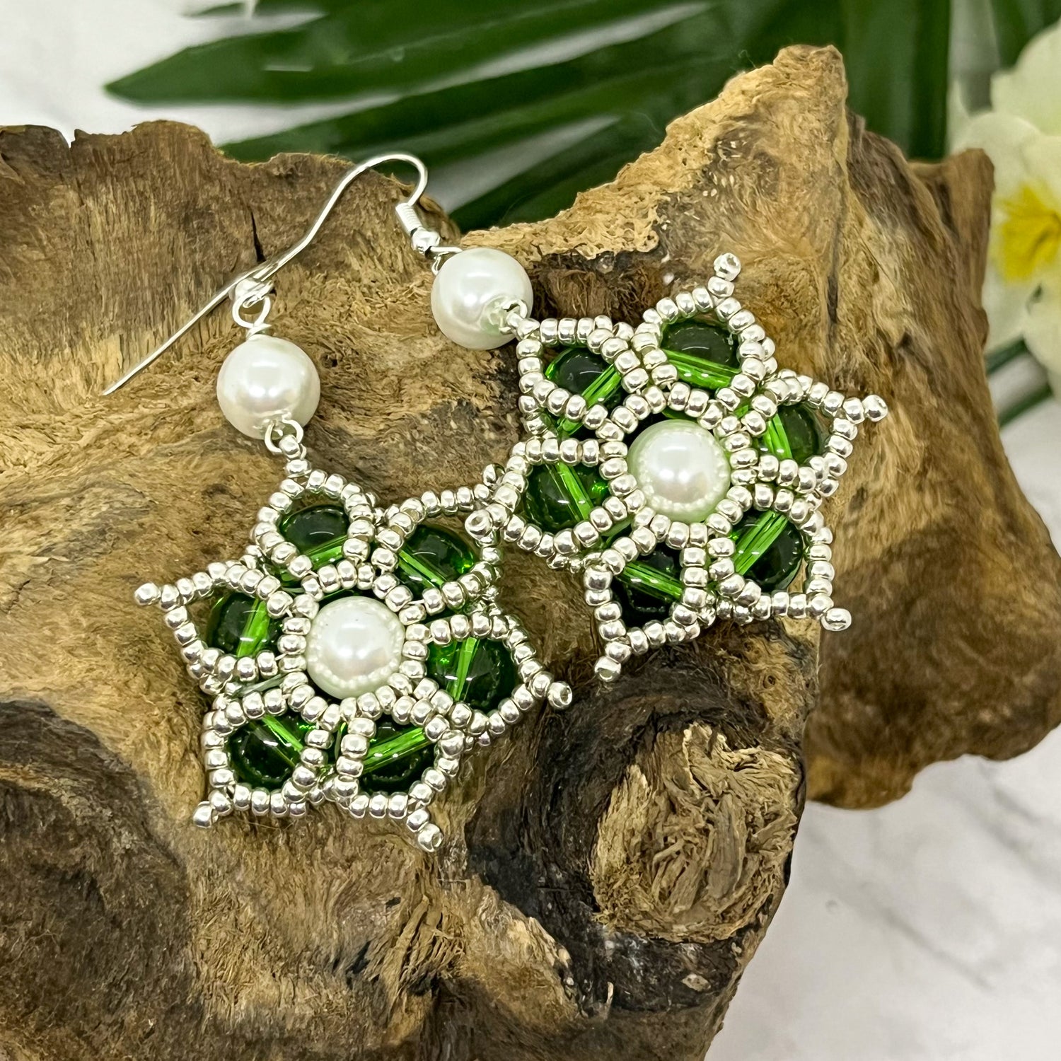 floral-necklace